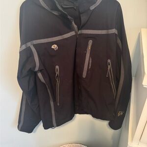 Mountain Hardwear Black Softshell Jacket
